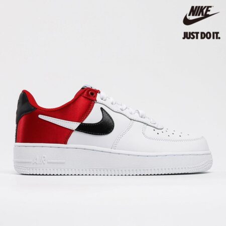 Nike-Air-Force-1-'07-trainers-in-white-red-BQ4420-600